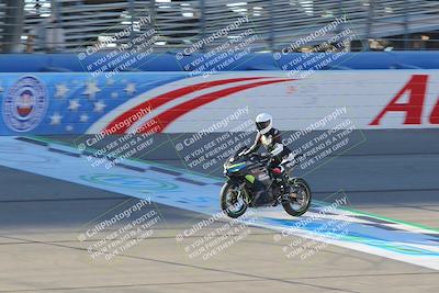 media/Nov-26-2022-Fastrack Riders (Sat) [[b001e85eef]]/Level 1/Session 1 Front Straight/